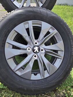 Nová orig. zimní sada Peugeot 2008 od r.2020 215/65/16 - 2