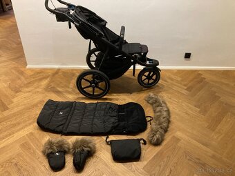 kočárek Thule Urban Glide 2 + zimní fusak - 2