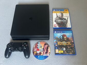 PlayStation 4 Slim - 2
