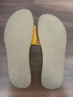 Hořčicově žluté pantofle stélka 26,5 cm - 2