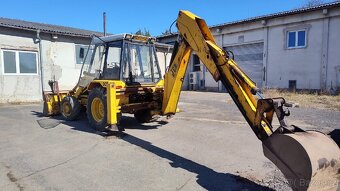 Jcb 3cx 4x4 - 2