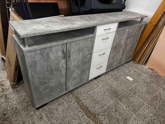 Kvalitní veliká komoda se šuplíky v dekor Beton 209X98X38 - 2