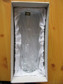 Broušená váza - Crystalite Bohemia Czech Republic - 2