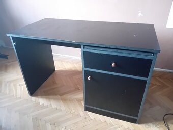 kancelársky stôl - 2