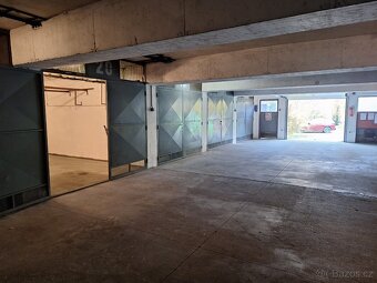 Pronájem garáže – Zlín, Jižní Svahy - 2