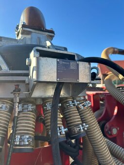 Diskový nesený podmítáč aplikátor na digestát 4m - 2