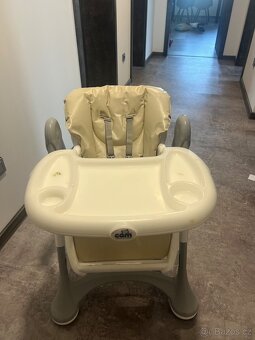 Jídelní židlička zn.  CAM - 2