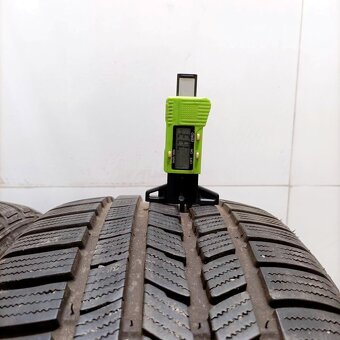 17" PNEU – 215/45/R17 – ZIMNÍ - NEXEN - 90% vzorek - 2