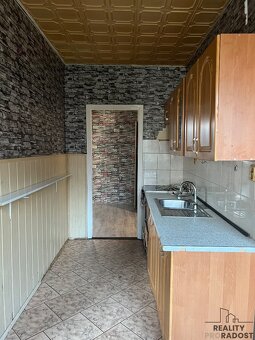 Prodej bytu 2+1/L v Ústí nad Labem - Mojžíř, 2+1 - 2