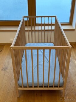 Postýlka s matrací - 2