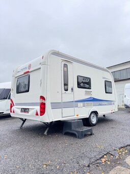 Hobby Excellent 410 SFE ~ Francouzská postel - 2