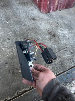 ŠKODA FAVORIT vypínače světel - 2