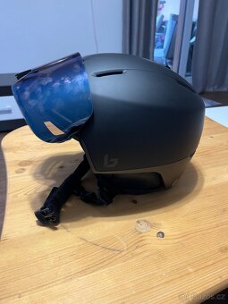 Lyžařská helma - 2