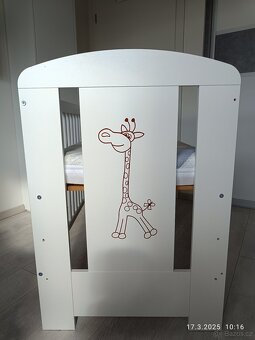 Dětská postýlka a matrace - 2