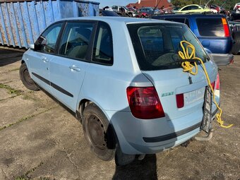 FIAT STILO na náhradní díly ND - 2