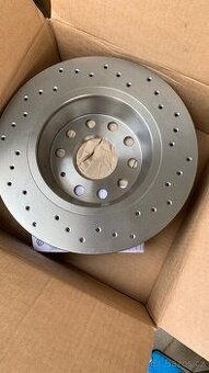 Brzdový kotouč zadní BREMBO XTRA LINE 08.A202.1X - 2