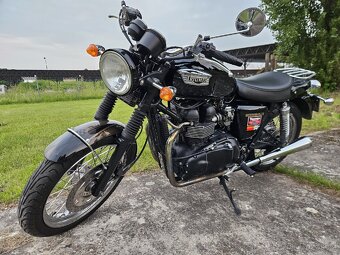 Triumph bonneville r.v.2006 karbec - 2