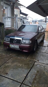 Mercedes-Benz W124 - 2