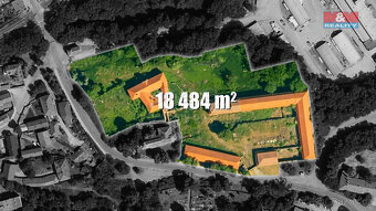 Prodej zámku, 18484 m², Zvoleněves - 2