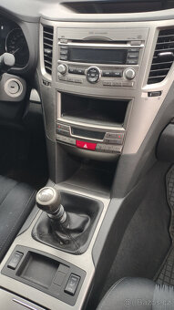 Subaru Legacy Kombi V - 2