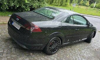 Ford Focus Cabrio 2.0i . Výměna možná - 2