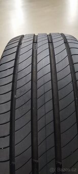 225/55/17 Michelin Primacy 4, 2024, 6.4mm-6.0mm. - 2