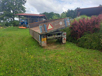 Traktorový přívěs - 2