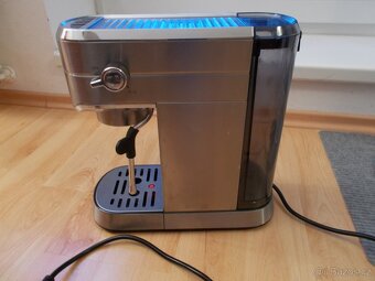 Nabízím kávovar ECG ESP 20501 iron - 2