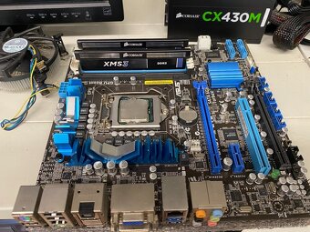 osazená základní deska Asus i5 16GB RAM zdroj grafika HDD - 2