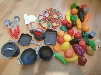 Pokladna, potraviny, nádobíčko... - 2