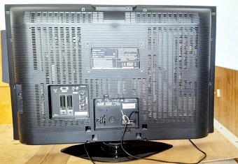 TV Panasonic TX-32LXD700F - 2
