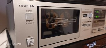Toshiba tape deck - 2