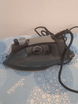 Žehlička BOSCH - 2