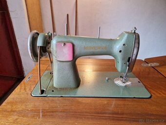 Šicí stroj Minerva - 2