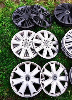 Poklice kryty kol 16" Universal - 2