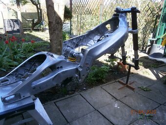 Rám Aprilia 125 RS - kompletní šasí. - 2