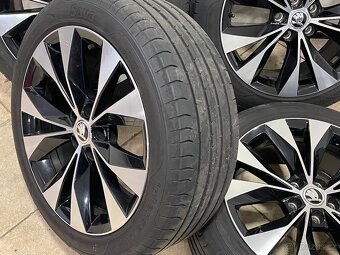 Alu kola 5x112 et44 original Škoda Superb III 235/45 R18 - 2