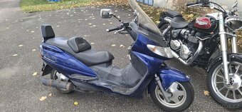 Suzuki burgman 250 - 2