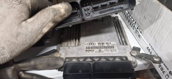 Motorova jednotka audi A8 4E D3 4.0 tdi ASE - 2