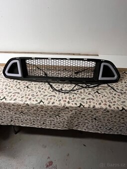 FORD MUSTANG RTR GRILL - 2