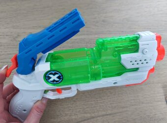 Pistole na vodu X Shot - 2