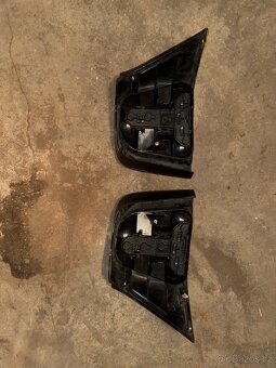 Zadní světla VW Golf 4 - 2