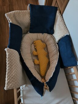 Hnízdečko pro miminko + mantinely do postýlky - 2