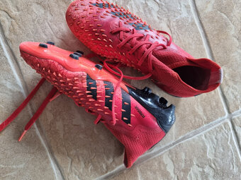 Kopačky Adidas Predator 36 a 2/3 - 2