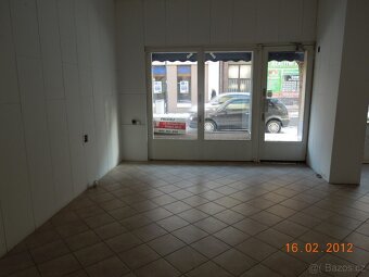 Pronájem obchodní prostory, 64 m² - Pardubice - Smilova - 2