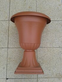 Květináče číše Athena - terakota - NOVÉ - 2