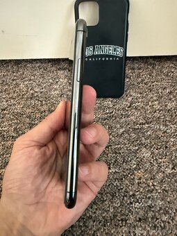 Apple iPhone 11 Pro 256gb Graphite. TOP stav. - 2