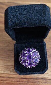 Krásný nový stříbrný prstýnek s fialovými amethysty - 2