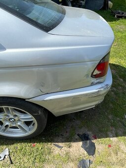 Koupim kus kastle okolo svetla bmw e46 coupe - 2