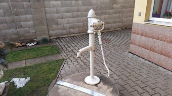 pumpa zahradní litinová - 2